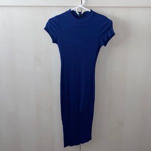 Blue fitted w slit, dress